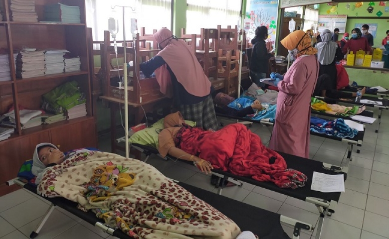 Korban keracunan makanan di Tasikmalaya/Net