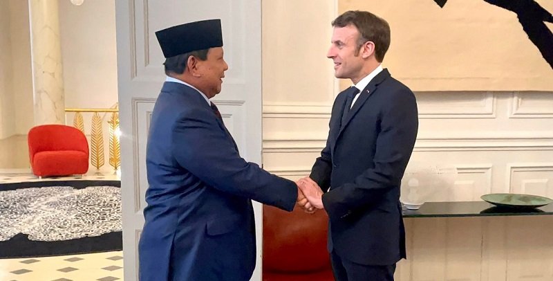 Menhan Prabowo dan Presiden Prancis Emmanuel Macron/Twitter@Kemhan_RI