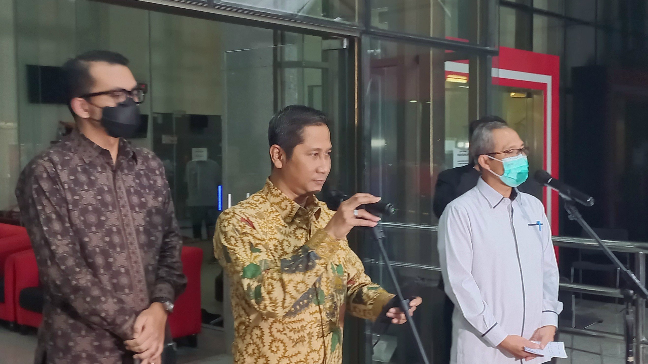 Ketua KY, Mukti Fajar Nur Dewata (SinPo.id/Anam)