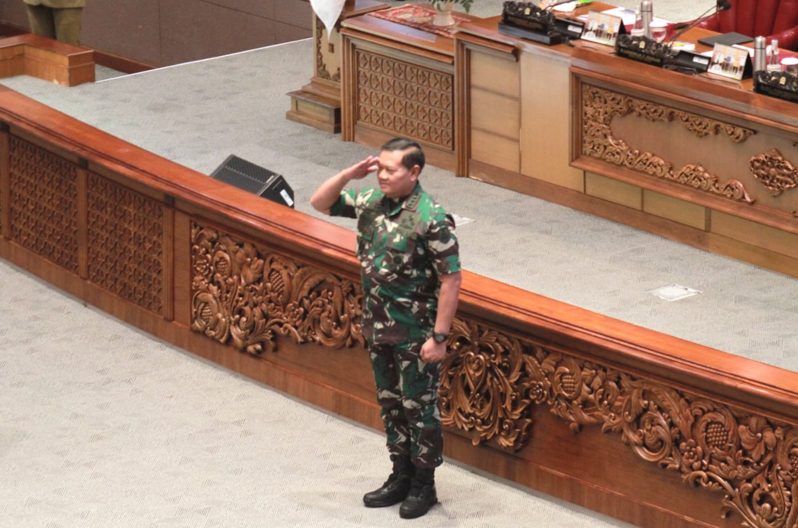 Laksmana Yudo Margono berfoto usai terpilih sebagai Panglima TNI yang baru/SinPo.id