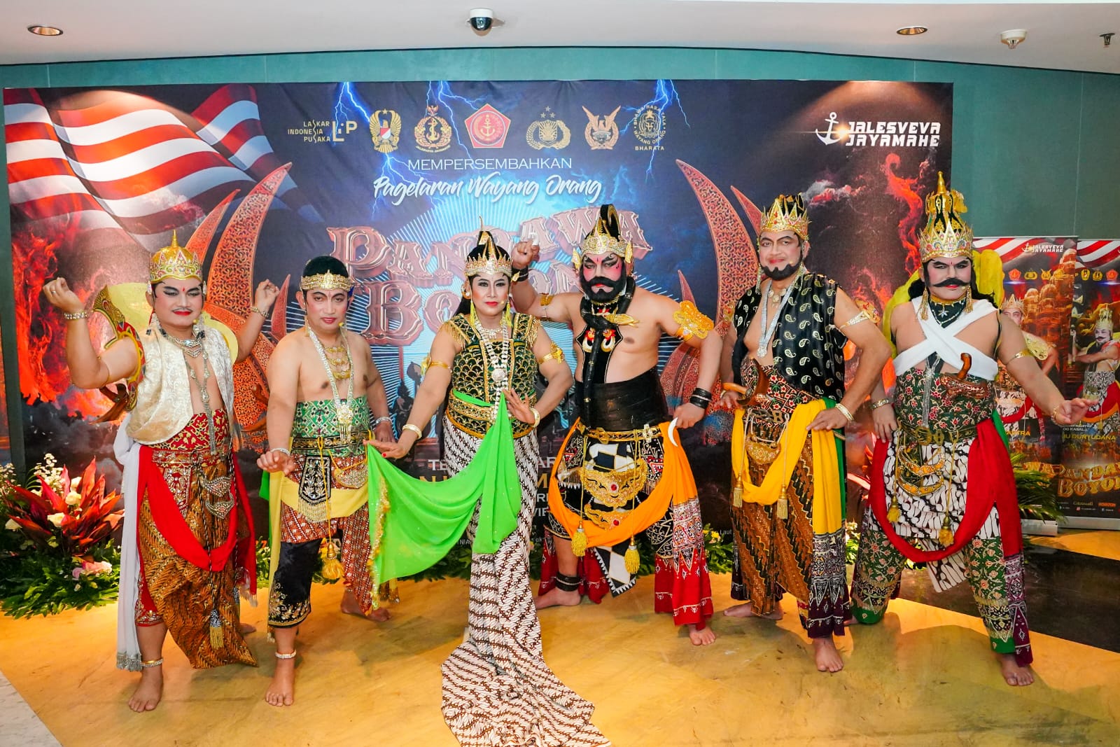 Pagelaran wayang orang bertema 'Pandawa Boyong' di Teater Jakarta