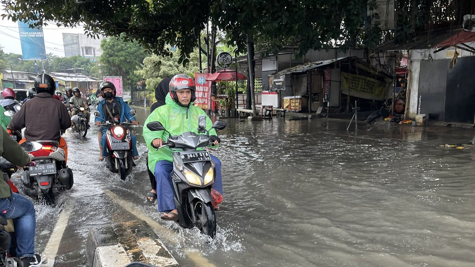 Banjir di Jakarta/ Twitter
