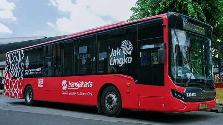 Bus TransJakarta (SinPo.id/Instagram)