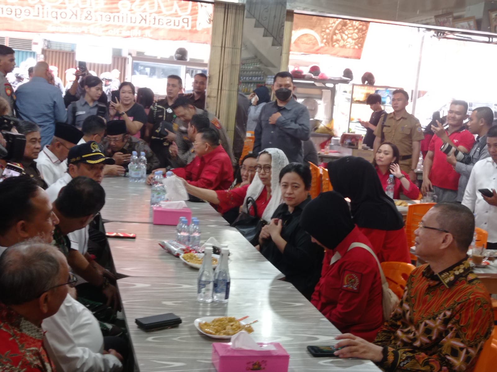 Suasana dialog antara Puan dan warga Singkawang lintas etnis/Sinpo.id/Tim Media