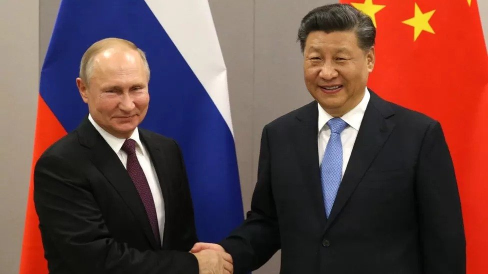 Presiden Rusia Vladimir Putin dan Presiden China Xi Jinping (Getty Images)