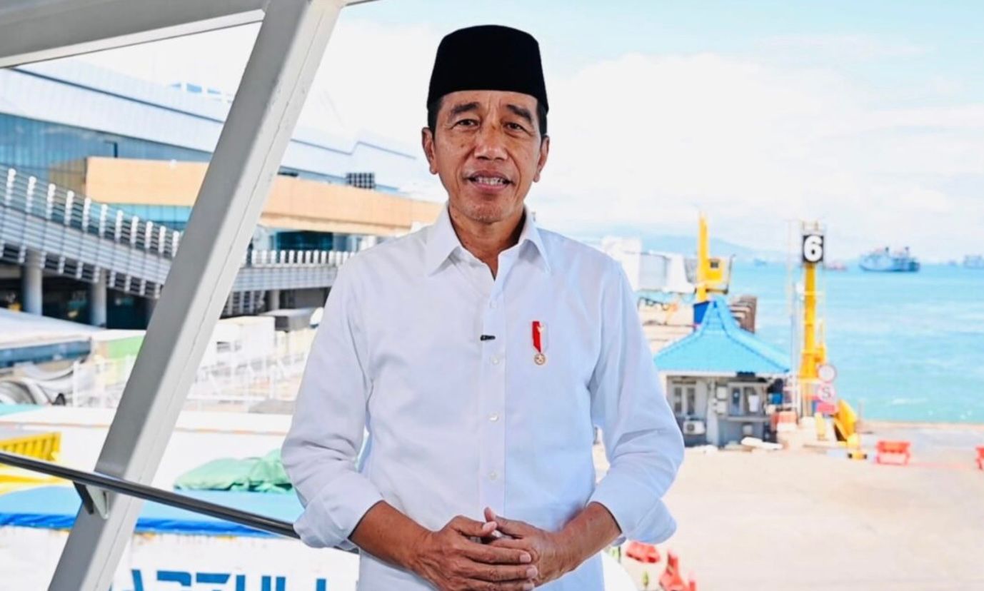 Presiden Joko Widodo menyampaikan ucapan selamat Idulfitri 1444 Hijriah pada Jumat, 21 April 2023. (SinPo.id/BPMI Setpres)