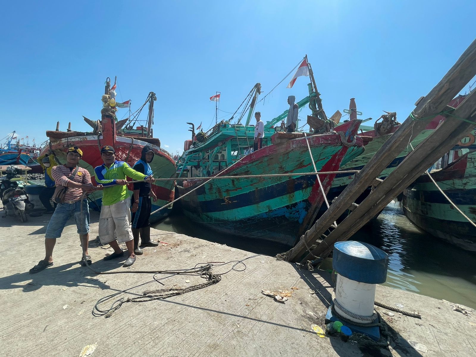 Nelayan di salah satu kawasan Jateng (SinPo.id/ILO)