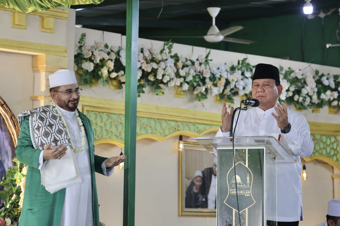 Prabowo saat menghadiri acara Haul Habib Munzir (Sinpo.id/Tim Media)