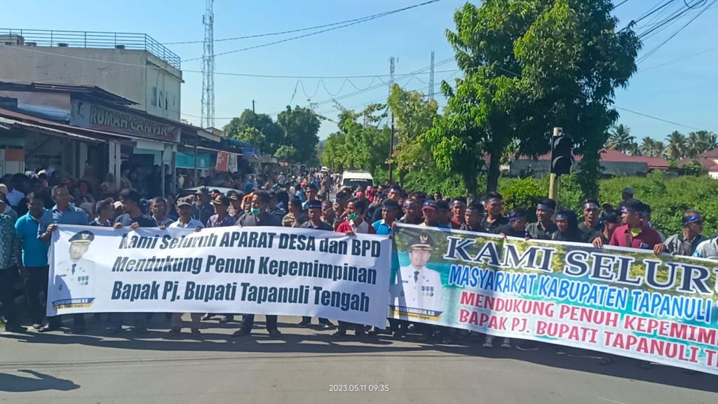 KMTT menyayangkan demonstrasi yang diduga dimotori oleh Pj Bupati Tapteng Elfin Elyas Nainggolan ini membuat pelayanan terhadap masyarakat terhambat pada Kamis, 11 Mei 2023. (Dok. Istimewa)