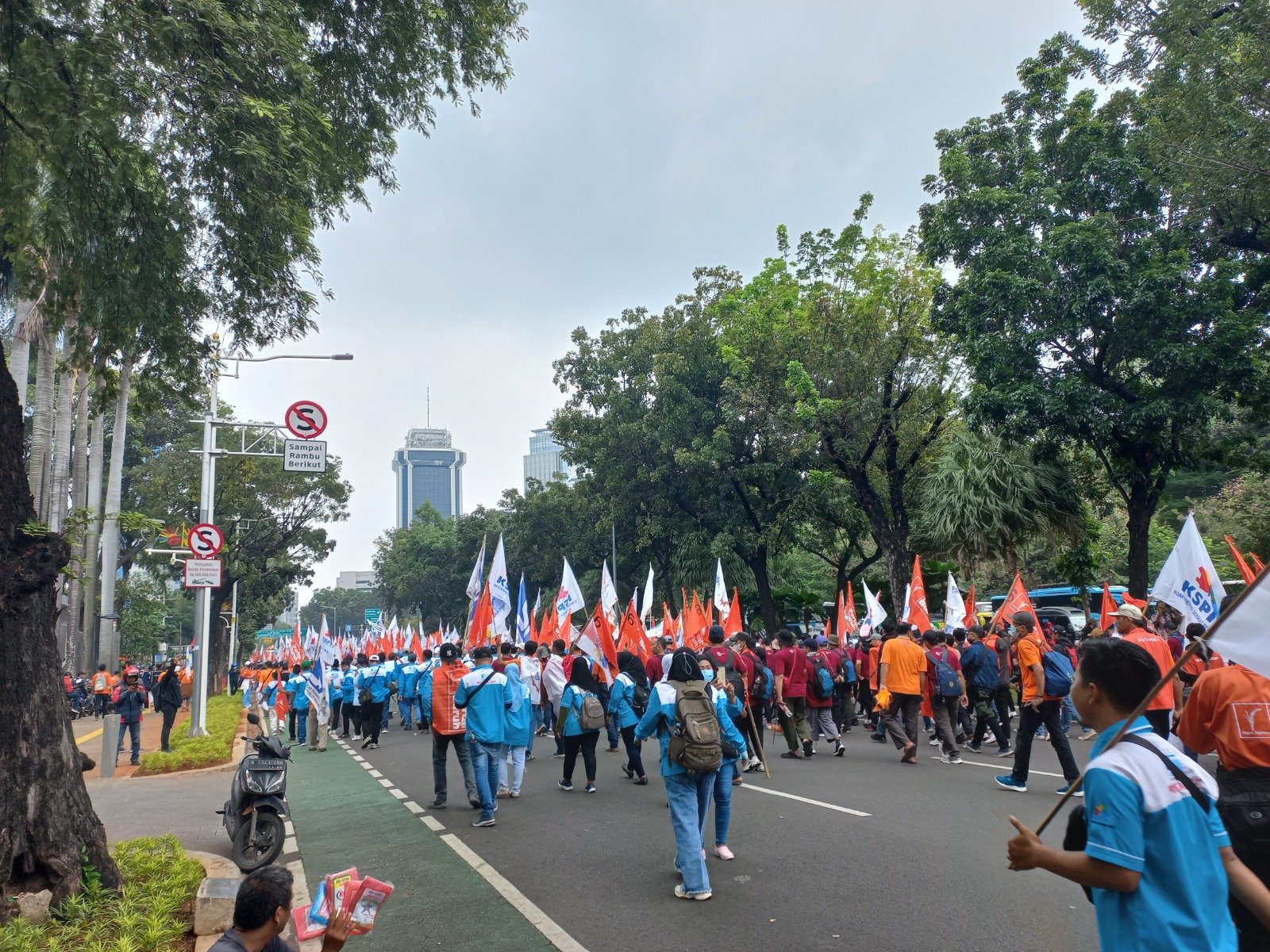 Buruh di peringatan May Day 2023 di Jakarta. (Sinpo.id/Khaerul Anam)