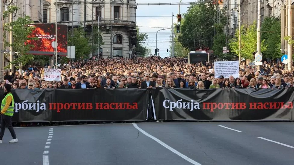 Aksi unjuk rasa di Serbia (Sinpo.id/BBC)