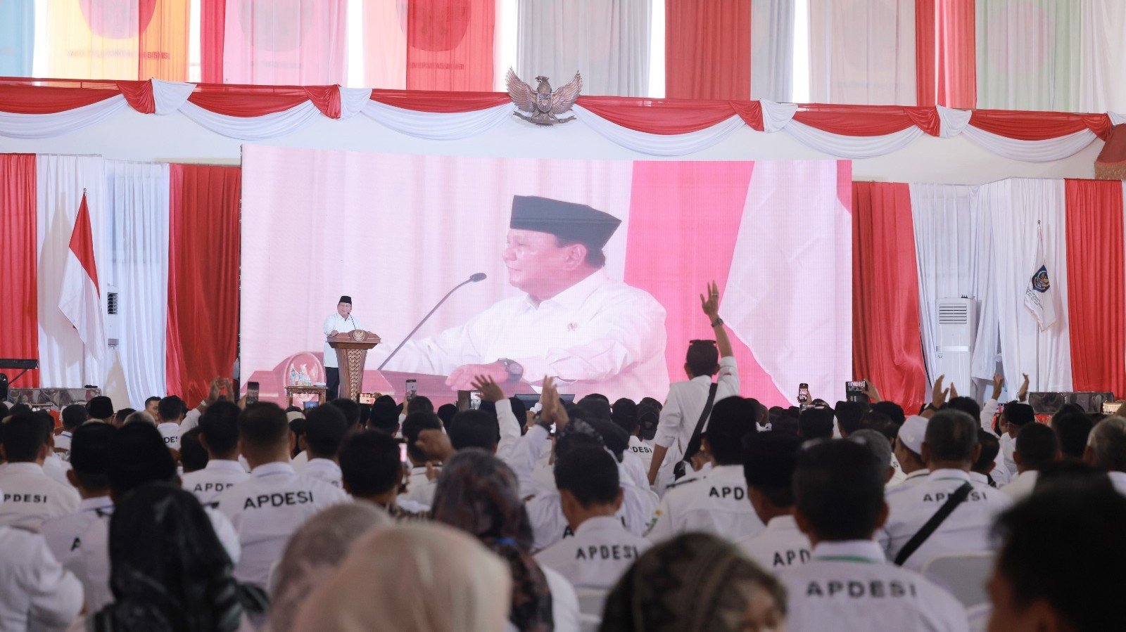 Menhan Prabowo Subianto di Rakernas APDESI (SinPo.id/ Tim Media Prabowo)