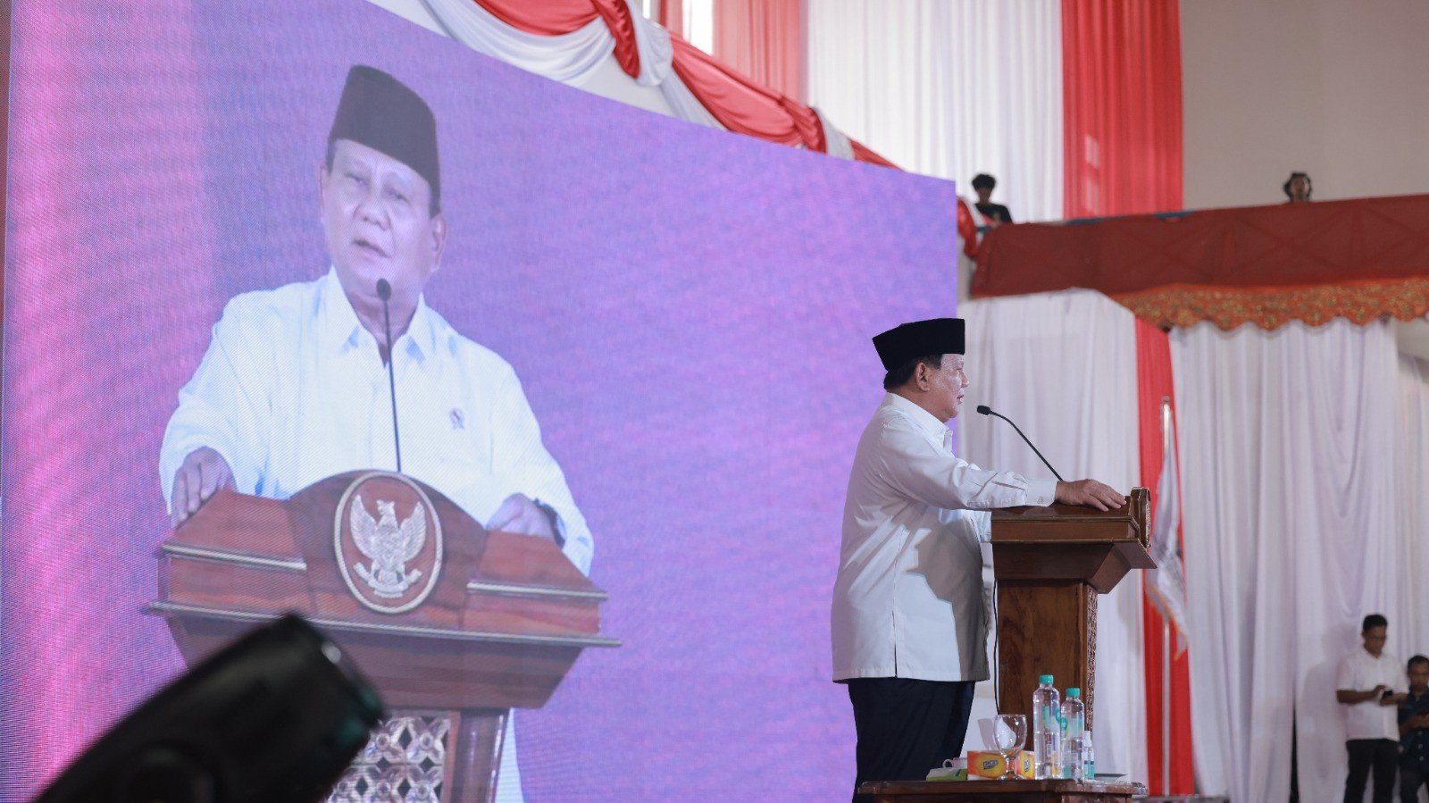 Menhan Prabowo Subianto di Rakernas APDESI (SinPo.id/ Tim Media Prabowo)