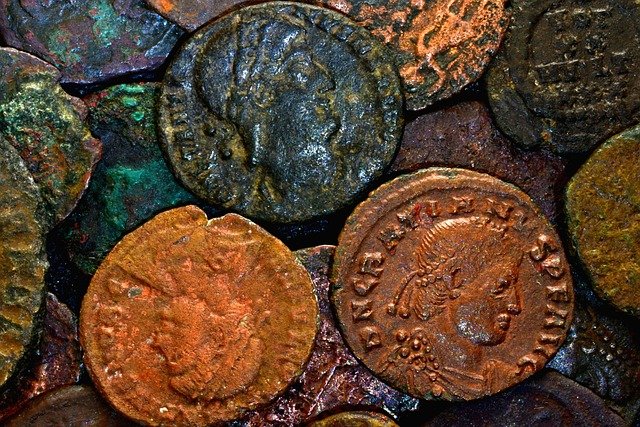 Ilustrasi uang kuno (SinPo.id/pixabay.com)