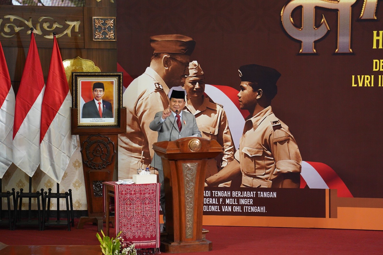 Momen Prabowo hadiri acara peringatan Haru Veteran (Sinpo.id/Tim Media)