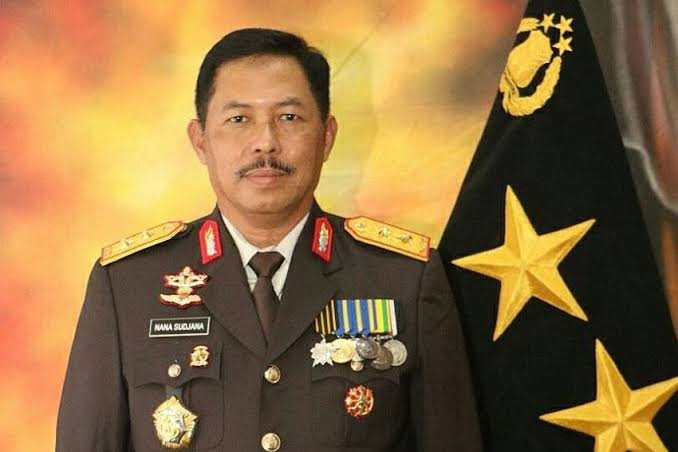 Komisaris Jenderal (Purnawirawan) Nana Sudjana. (SinPo.id/Istimewa)