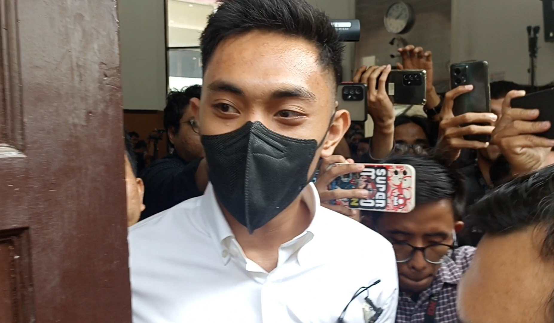 Mario Dandy usai divonis 12 tahun penjara Pengadilan Negeri Jakarta Selatan (SinPo.id/Sigit Nur Yasin)