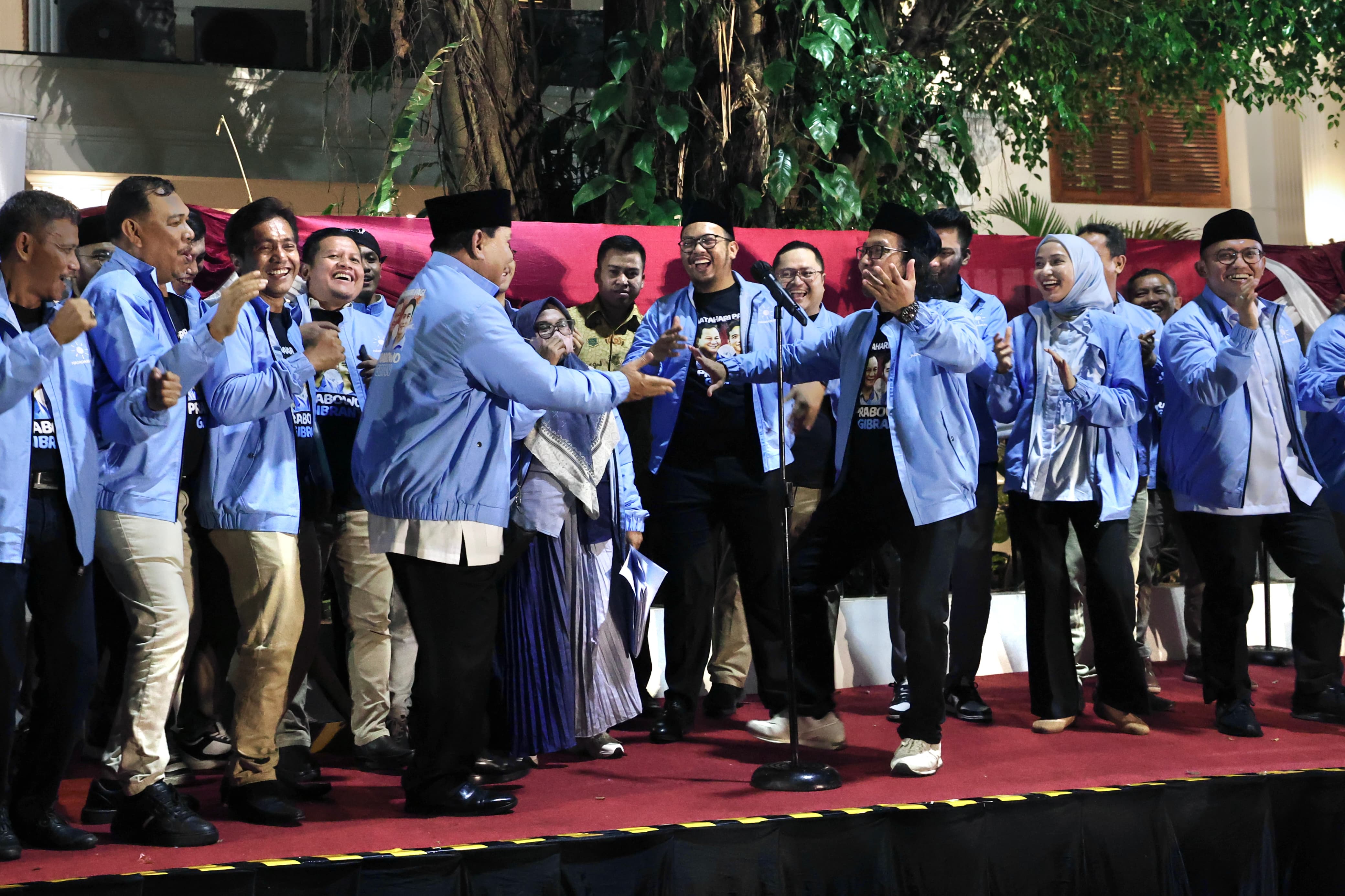 Prabowo sambut dukungan relawan Matahari Pagi (Sinpo.id/Tim Media)