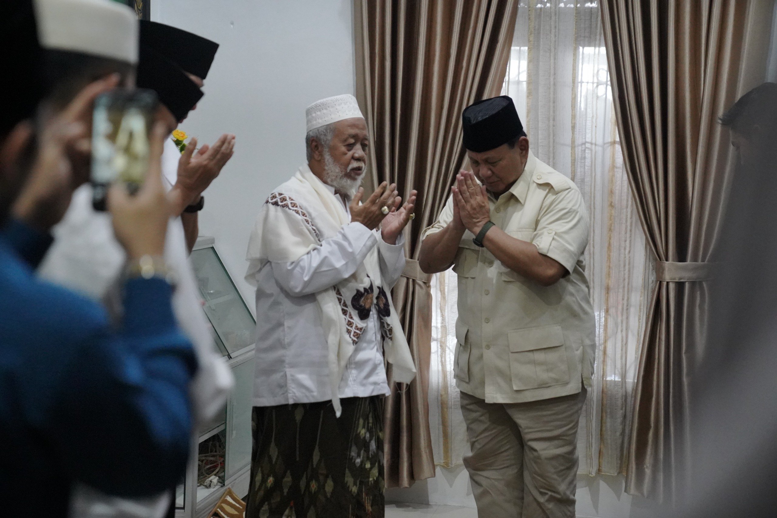 Prabowo Subianto bertemu Ulama Banten Abuya Murthado