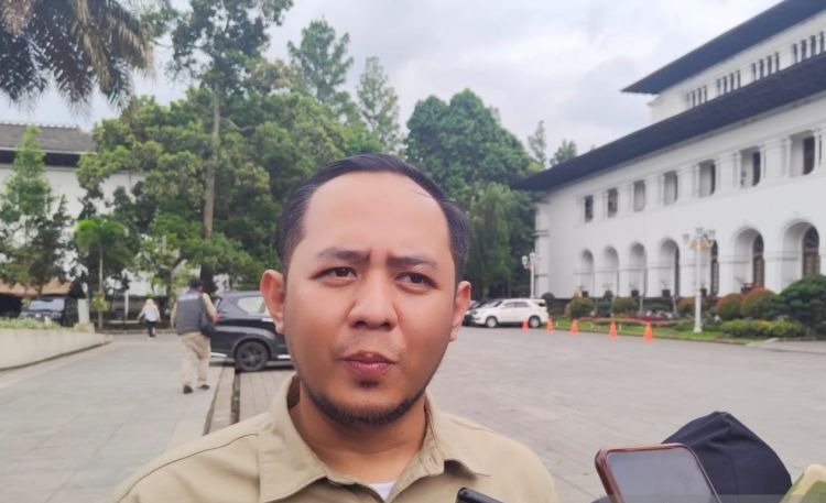 Ketua Badan Pengawas Pemilu (Bawaslu) Jawa Barat Zacky Muhammad Zam Zam. (SinPo.id/Antara)