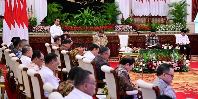 Presiden Joko Widodo memimpin sidang kabinet (Sinpo.id/Setneg)