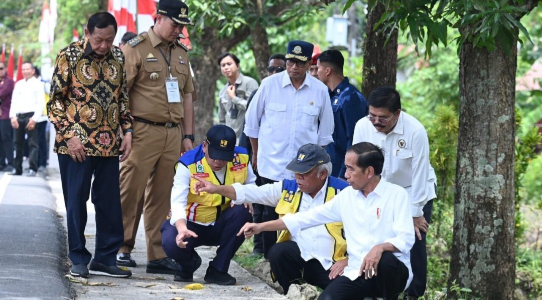 Jokowi resmikan pembangunan-perbaikan 27 ruas jalan di Sulsel (SinPo.id/Setpres)
