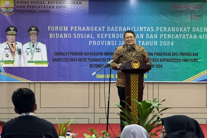 Kepala Dinas Kependudukan dan Pencatatan Sipil DKI Jakarta Budi Awaluddin. (SinPo.id/Dok. Disdukcapil DKI)