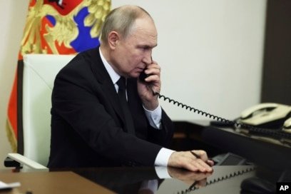 Presiden Rusia Vladimir Putin berbicara di Moskow, Rusia (SinPo.id/Kremlin via AP)