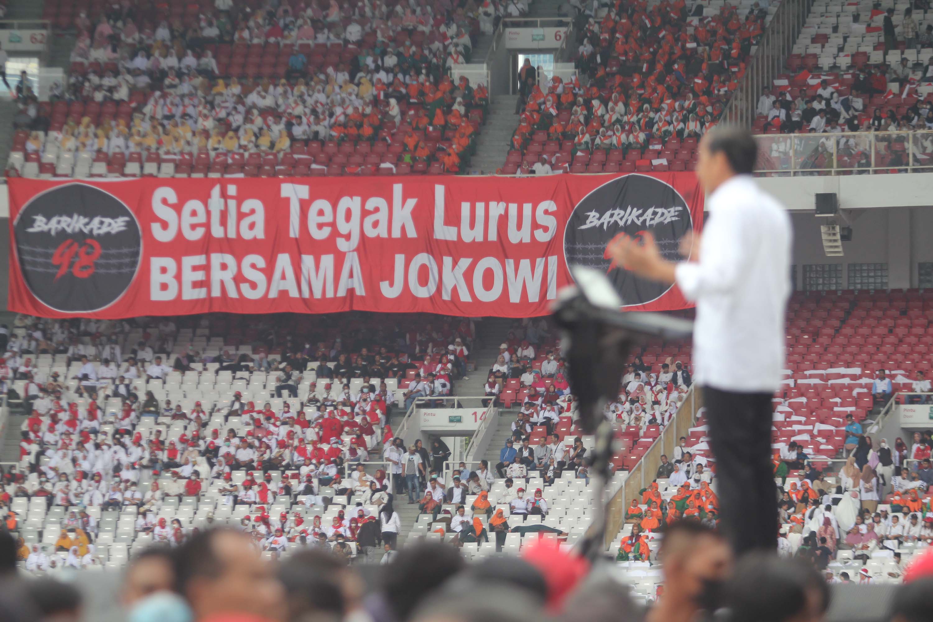 Presiden Jokowi menghadiri gerakan nusantara bersatu di GBK (Ashar/SinPo.id)