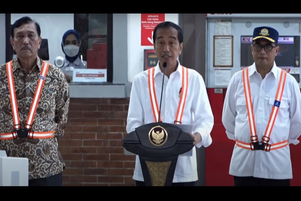 Presiden Jokowi rsmikan pengembangan tahap I Stasiun Manggarai (Ashar/SinPo.id)