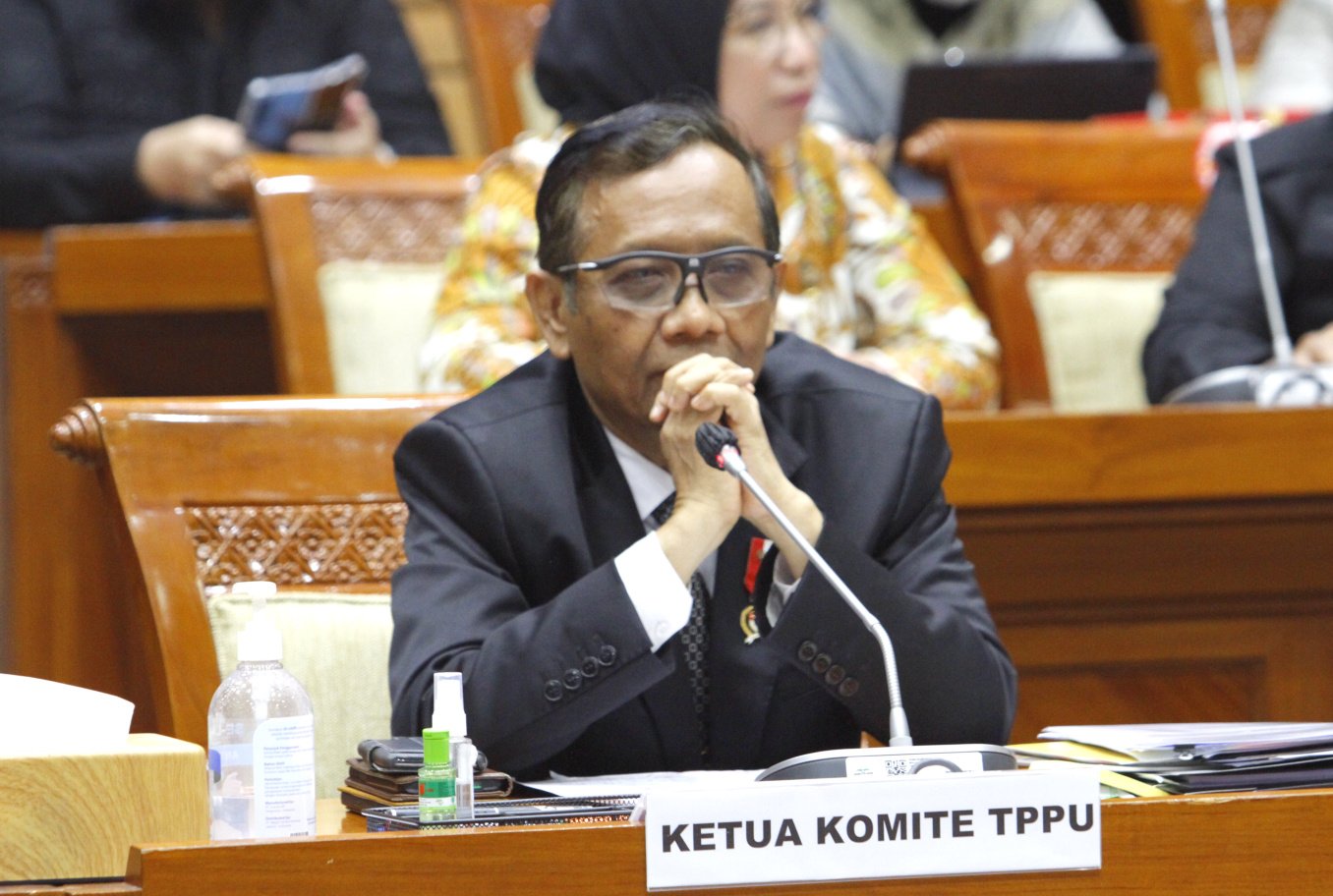 Komisi III gelar RDP dengan Ketua TPPU dan Menkopulhukam Mahfud MD membahas polemik temuan transaksi Rp 349 Triliun (Ashar/SinPo.id)