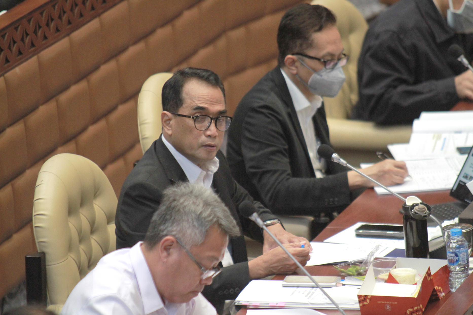 Komisi V DPR gelar raker dengan Menhub Budi Karya Sumadi membahas APBN TA 2022 dan penyerahan hasil kompilasi kunjungan kerja pada masa persidangan I Tahun 2022-2023 (Ashar/SinPo.id)