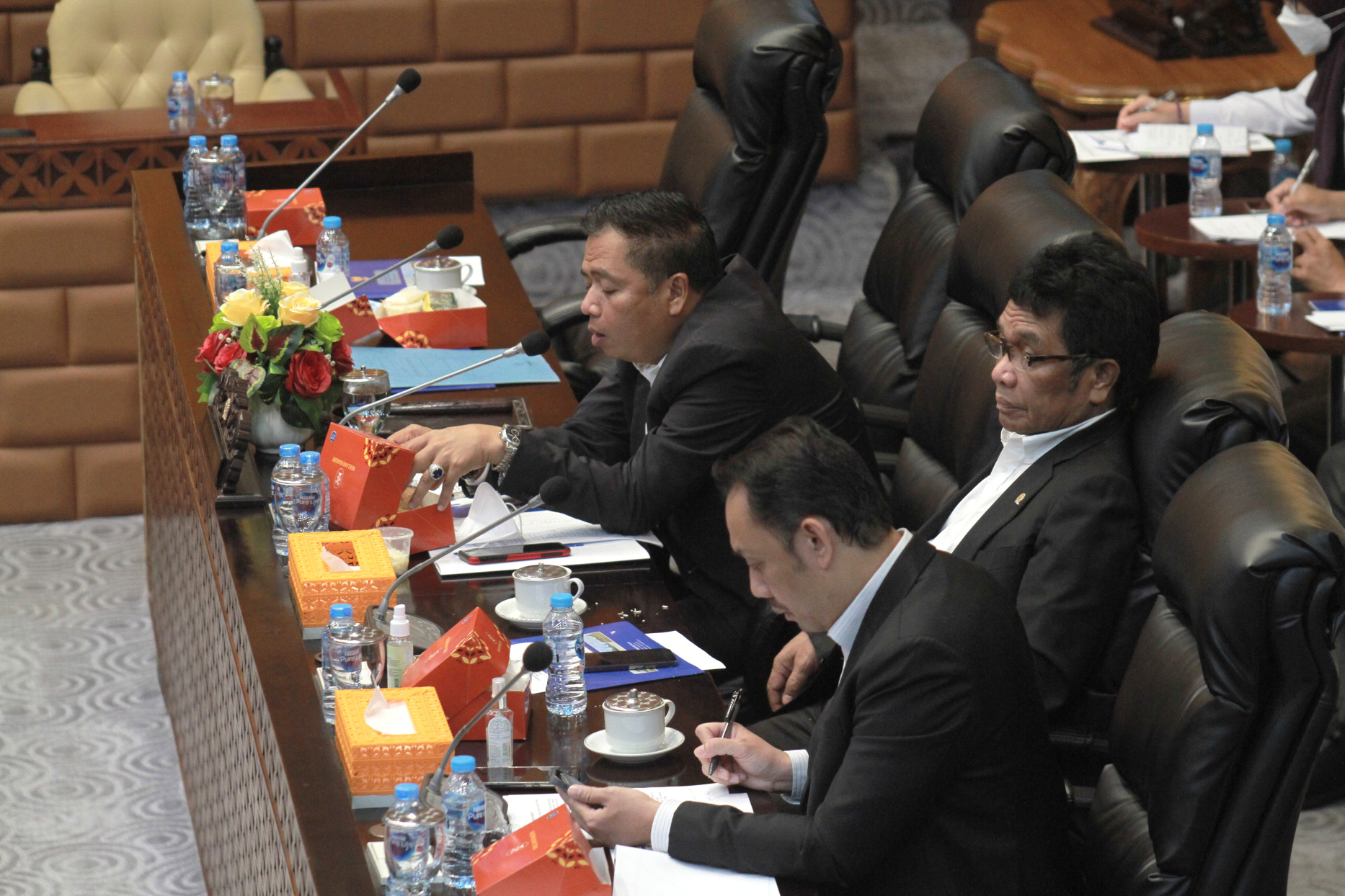 Komisi V DPR gelar raker dengan Menhub Budi Karya Sumadi membahas APBN TA 2022 dan penyerahan hasil kompilasi kunjungan kerja pada masa persidangan I Tahun 2022-2023 (Ashar/SinPo.id)