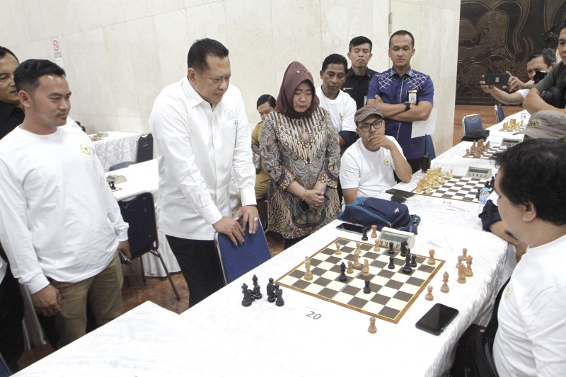 MPR RI menggelar turnamen Catur 2023 yang diikuti oleh antar Wartawan seluruh Indonesia (Ashar/SinPo.id)