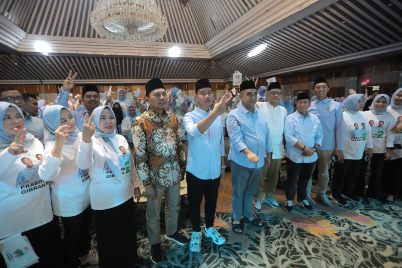 Pergerakan Perempuan Muda Nahdliyin (Perdana) deklarasi mendukung Capres-Cawapres Prabowo-Gibran di Pilpres 2024 nanti (Ashar/SinPo.id)