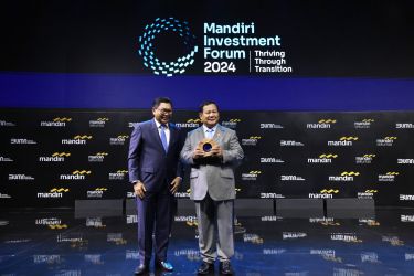 Menteri Pertahanan Prabowo Subianto hadir sebagai keynote speaker dalam acara Mandiri Investment Forum (MIF) 2024 yang bertajuk “Thriving through Transition”. (SinPo.id/Tim Media
